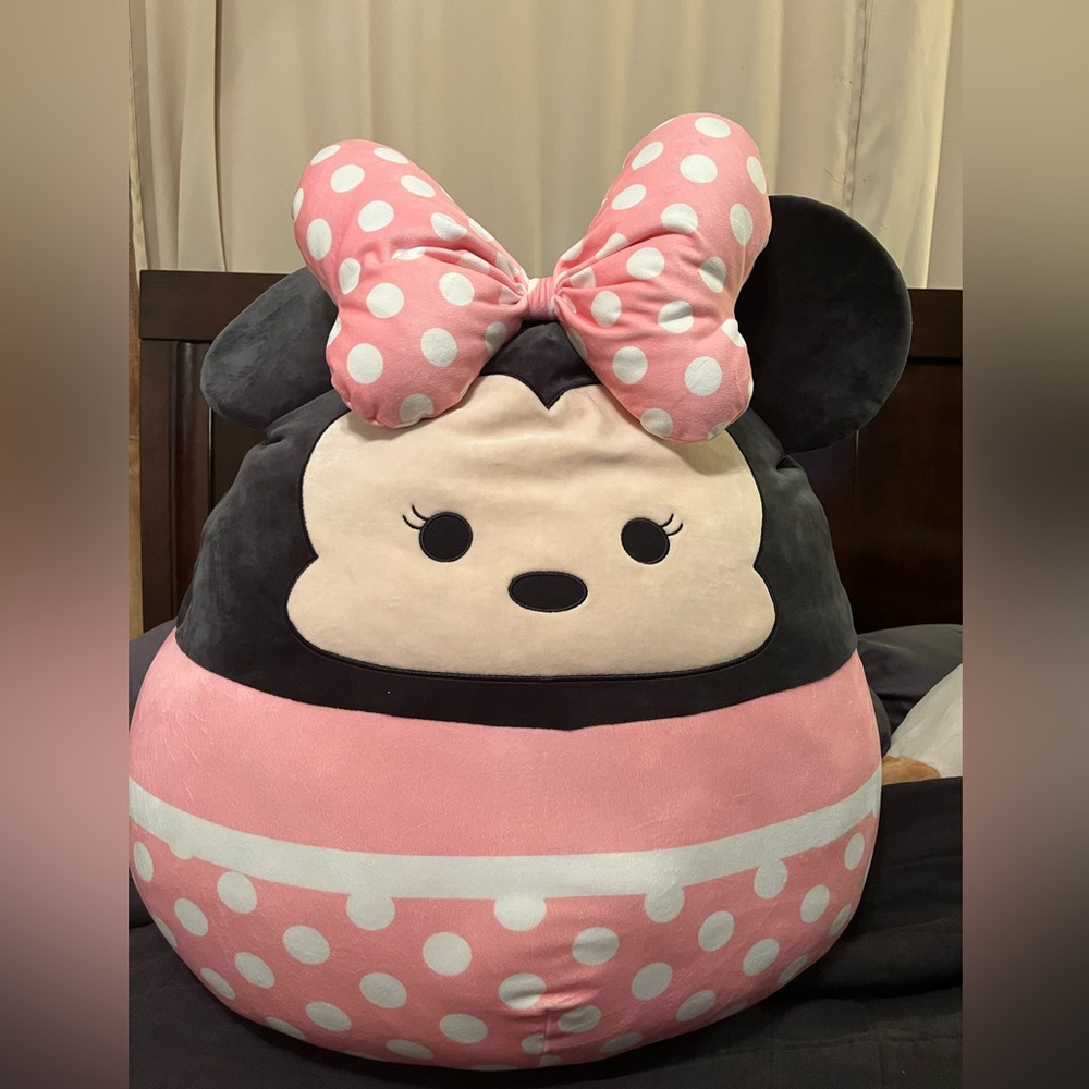 Squishmallows Disney Minnie Mouse 16 inch Plush Doll